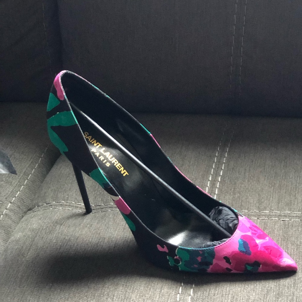 Saint Laurent floral pumps 39